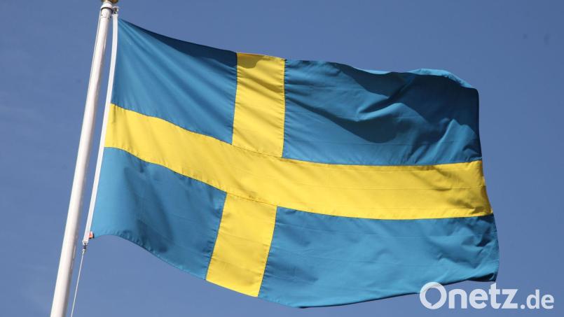 Mindestens eine Drohne ist am schwedischen Flughafen Göteborg-Landvetter gesichtet worden. (Symbolbild) Bild: Steffen Trumpf/dpa