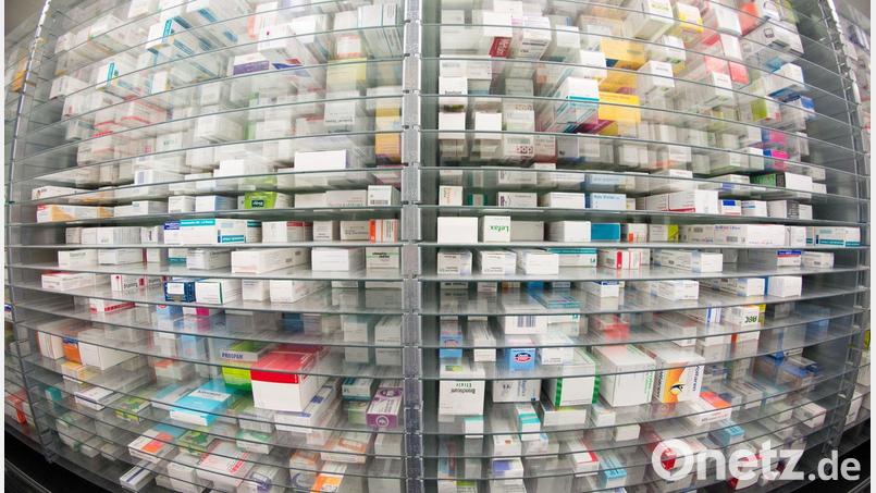 Teure Krebsmittel wollte der Verdächtige mit seinem Betrug erbeuten. (Symbolbild) Bild: Daniel Reinhardt/dpa