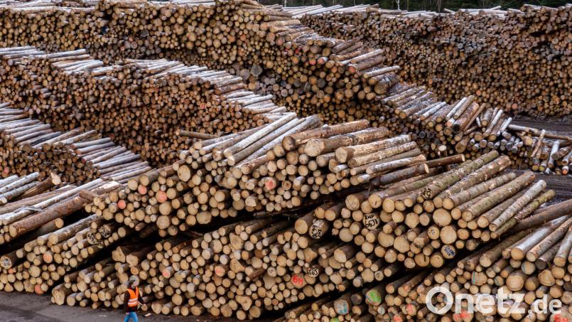 Konkursverschleppung steht als möglicher Straftatbestand im Raum. (Symbolbld) Bild: Armin Weigel/dpa