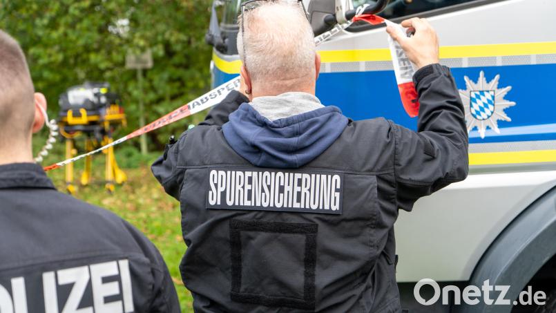 Die Polizei zieht alle Register im Mordfall Loew: Etwa sind schon die Spurensicherung oder Taucher bei den Ermittlungen beteiligt. Nun sollen auch spezielle Profiler helfen. Bild: sbö