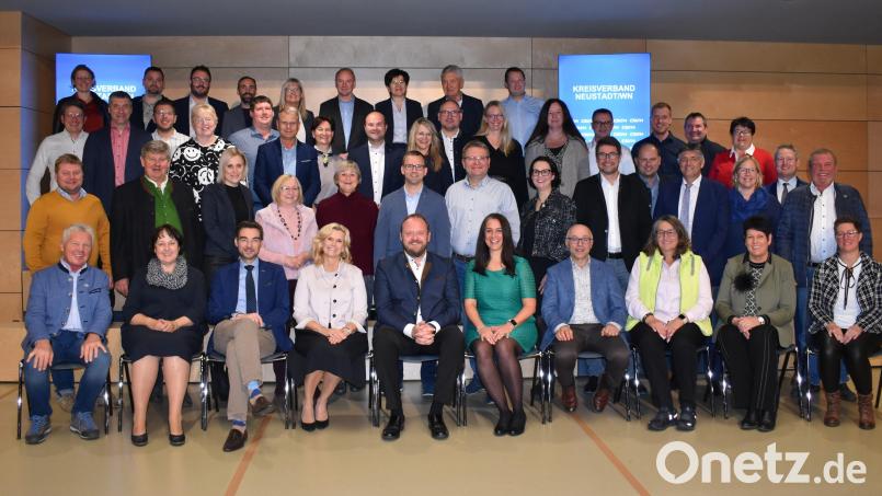 Der CSU-Kreisverband Neustadt/WN traf sich zur Nominierungsversammlung in der Stadthalle Grafenwöhr. Bild: rgr