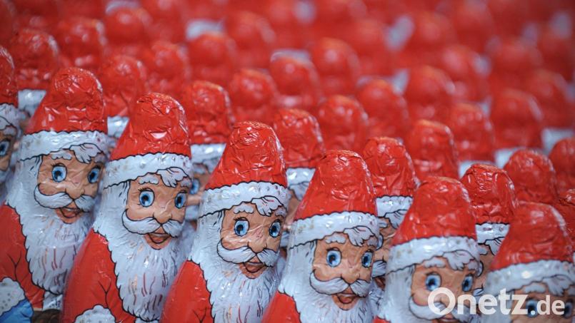 Schoko-Weihnachtsmänner sind beliebt - sowohl bei Kindern als auch bei Erwachsenen. Bild: Oliver Mehlis/dpa-Zentralbild/dpa