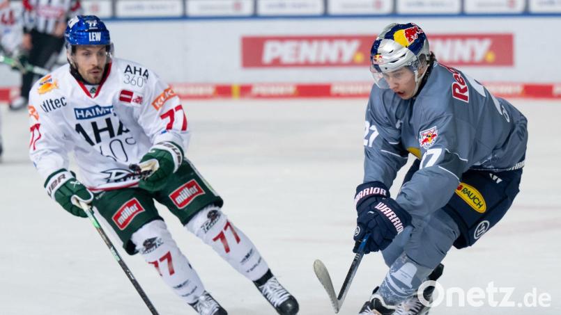 Nach zuletzt wenig Zeit auf dem Eis verlässt Luca Tosto (l) die Panther. Bild: Sven Hoppe/dpa