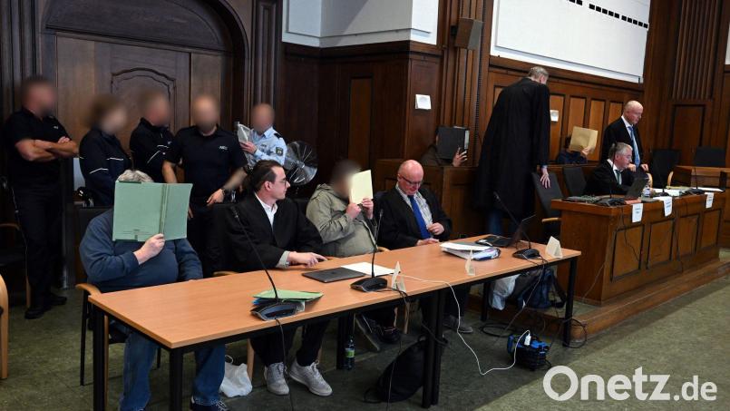 In einem Prozess gegen die Betreiber einer Plattform für Kinderpornografie sind die Urteile gesprochen worden (Archivbild). Bild: Federico Gambarini/dpa