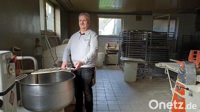 Die Teigmaschinen und Öfen in der Backstube stehen ab Dezember still. Am 29. November hat die Bäckerei von Thomas Schreier am Fichtenbühl in Weiden zum letzten Mal geöffnet. Bild: Stephanie Hladik