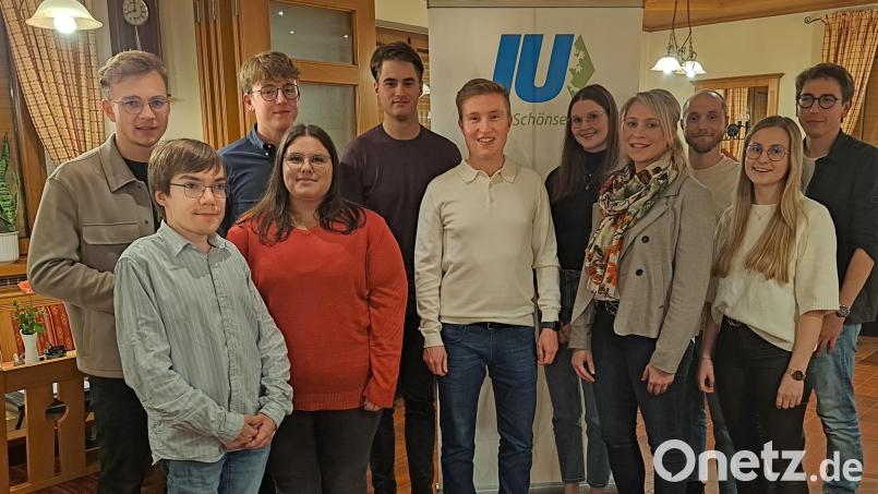 Mit "frischem Wind" möchte die Junge Union mit Peter Scharnagl (Mitte) an der Spitze im Stadtrat mitwirken Bild: wel