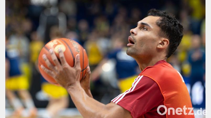 Oscar da Silva machte bei der Münchener Niederlage gegen den FC Barcelona ein gutes Spiel. Bild: Soeren Stache/dpa