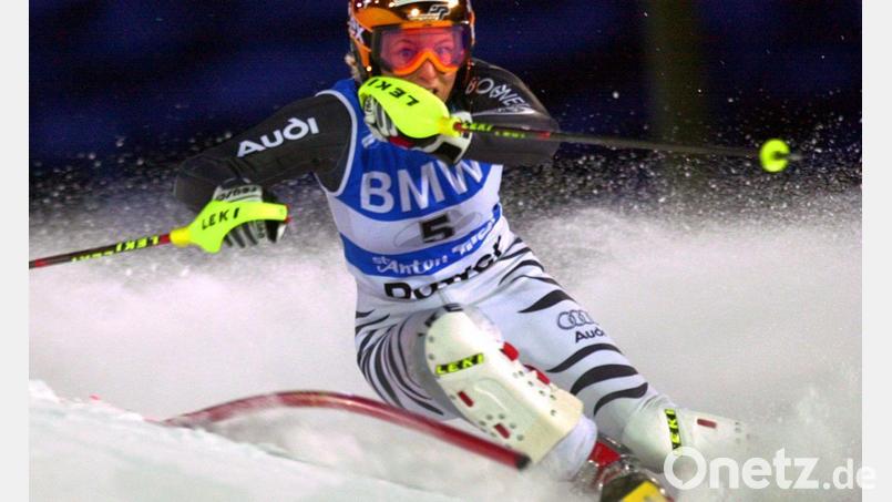 Martina Ertl 2001 bei der Ski-WM in St. Anton - ein Vierteljahrhundert später gibt ihre Tochter Romy das Debüt im Weltcup. (Archivfoto) Bild: picture-alliance / dpa/dpaweb