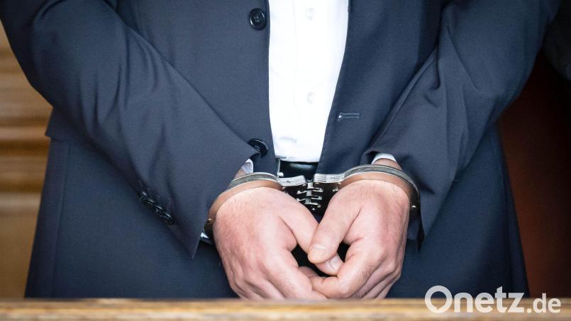 Auch der zweite Verdächtige sitzt jetzt in Untersuchungshaft. (Symbolbild) Bild: Sina Schuldt/dpa