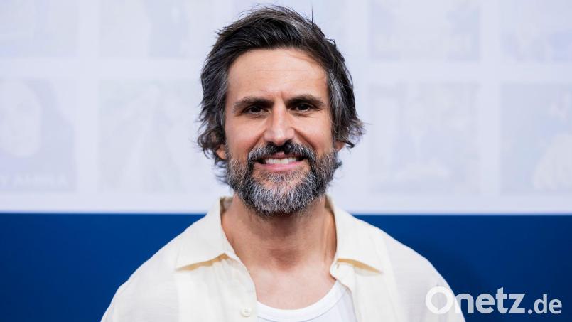 Schauspieler Tom Beck sucht nach seinem gestohlenen Fahrrad. (Archivbild) Bild: Christoph Soeder/dpa