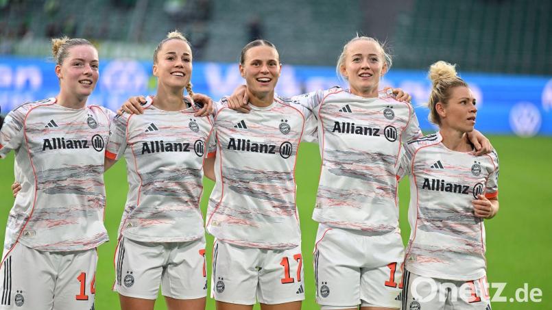 Erreichen das Pokal-Viertelfinale: Die Bayern-Frauen. (Archivbild) Bild: Swen Pförtner/dpa