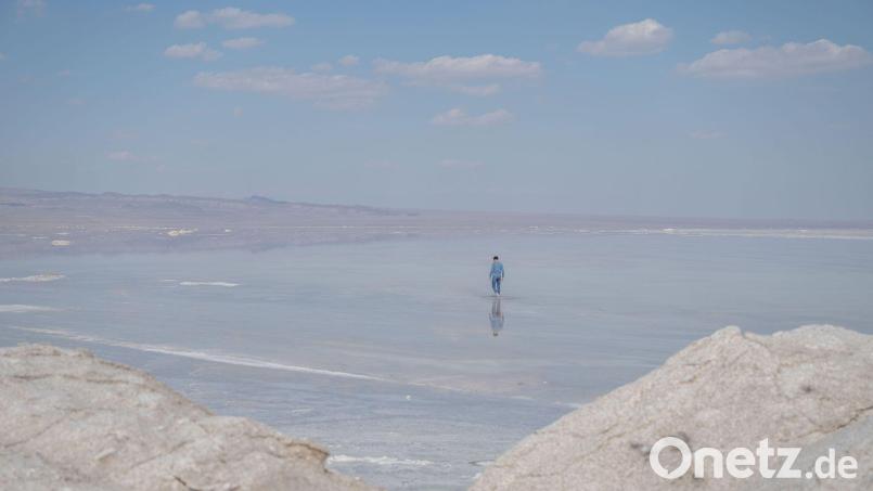 Der Iran versucht, die Wasserkrise und Dürre im Land mit Regengebeten und Wolkenimpfungen zu bekämpfen. (Archivbild) Bild: Arne Immanuel Bänsch/dpa