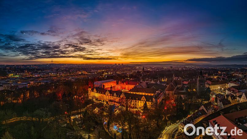 Der romantische Weihnachtsmarkt auf Schloss Thurn und Taxis in Regensburg. Bild: Harald Hünn