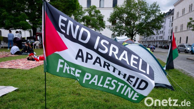 Eine geplante Veranstaltung an der Ludwig-Maximilian-Universität mit möglicherweise pro-palästinensischen Inhalten rief die bayerische Landespolitik auf den Plan. (Archivbild) Bild: Sven Hoppe/dpa