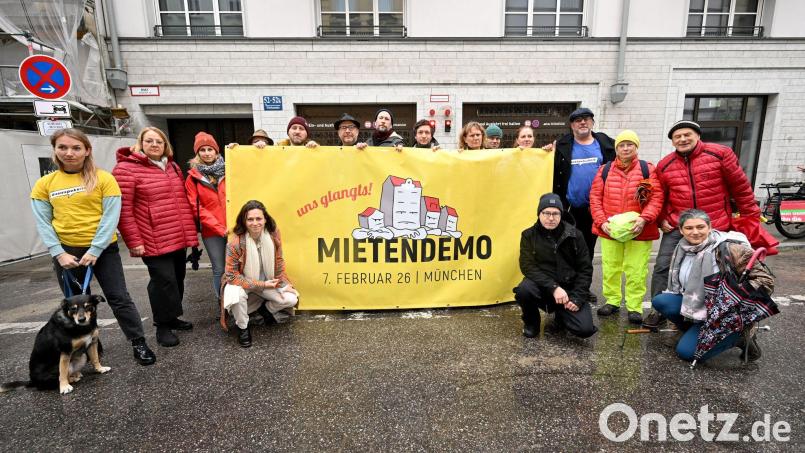 Um seinen Forderungen Nachdruck zu verleihen, ruft das Bündnis für Februar 2026 zu einer großen Demo in der bayerischen Landeshauptstadt auf. Bild: Felix Hörhager/dpa