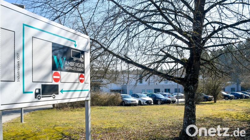 Die Firma Amberger Werkzeugbau im Sulzbach-Rosenberger Industriegebiet Unterschwaig hat die Insolvenz überwunden und stellt nun sogar wieder Mitarbeiter ein. Der neue Geschäftsführer bekommt sehr viel Lob. Archivbild: Petra Hartl