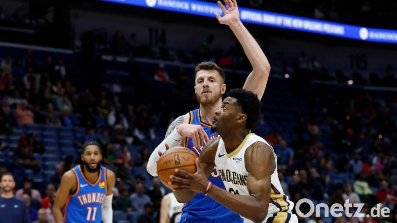 Hartenstein (Mitte) und OKC hatten die Pelicans im Griff. Bild: Butch Dill/AP/dpa