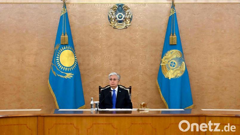 Auch Präsident Tokajew reagierte auf den Brand mit vielen Toten. (Archivbild) Bild: Uncredited/Kazakhstan&#039;s Presidential Press/AP/dpa