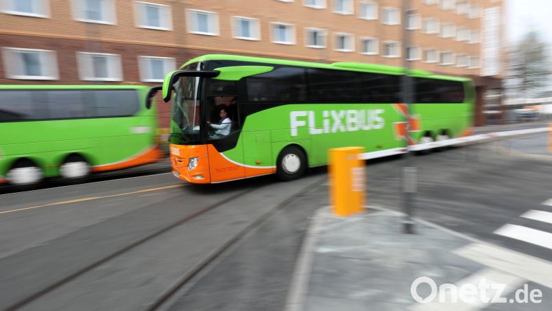 Von und nach Weiden fahren keine Flixbusse mehr. Symbolbild: Lukas Görlach/dpa
