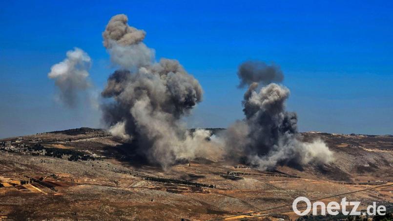 Israel wirft der Hisbollah eine Wiederaufrüstung vor und greift deshalb nahezu täglich Ziele im Nachbarland Libanon an. (Archivbild) Bild: Stringer/dpa