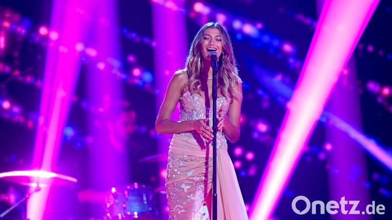 Überaus erfreulich geht für Sängerin Leony das Jahr zu Ende. Zum einen kommt diesen Freitag ein mit Giovanni Zarrella eingesungenes Weihnachtslied auf den Markt, zum anderen hat das Magazin Glamour sie zur „Woman of the Year“ gekürt. Archivbild: Hendrik Schmidt/dpa