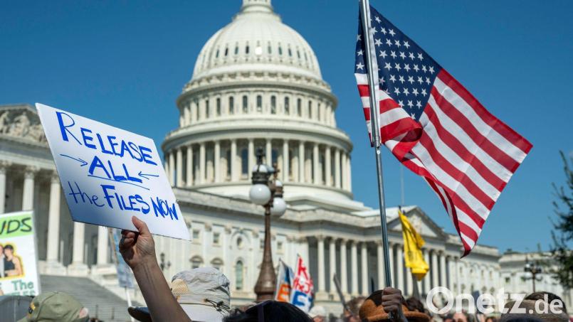 Ein Gesetzentwurf zur Veröffentlichung der Akten hat nun beide Kammern des US-Kongresses passiert. (Archivbild) Bild: Kevin Wolf/AP/dpa