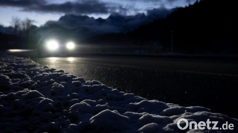 Auf den Straßen ist Vorsicht geboten. (Archivbild) Bild: Sven Hoppe/dpa