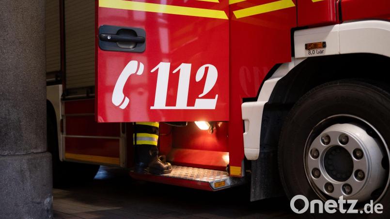 Die Feuerwehr war mehrere Stunden lang im Einsatz. (Symbolbild) Bild: Niklas Treppner/dpa