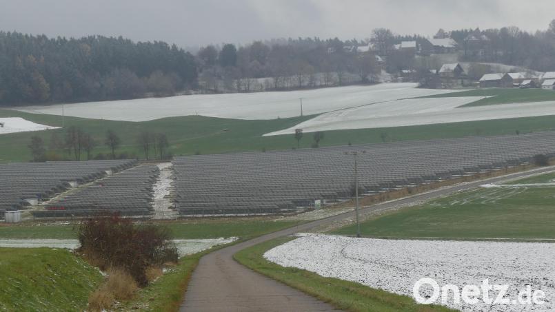 Nur etwa 500 Meter von der künftigen Freiflächen-PV-Anlage Scheckenhof entfernt ist seit längerer Zeit bereits die PV-Anlage Barbaraberg in Betrieb.. Bild: rn
