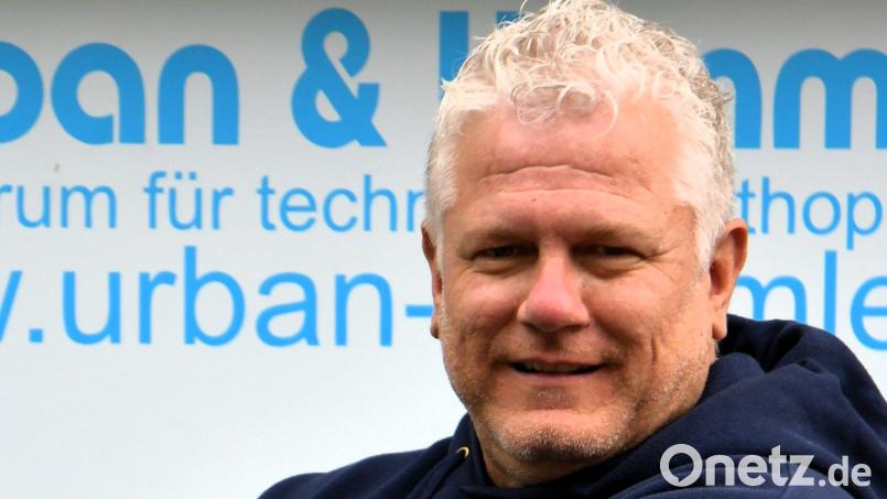 Sportdirektor Rüdiger Hügel kritisierte die kurzfristige Spielabsage für die SpVgg SV Weiden beim ASV Neumarkt scharf. Archivbild: Dagmar Nachtigall