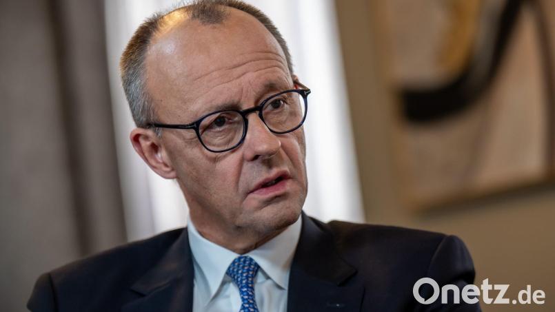 Der Kanzler setzt auf Einigung im Rentenstreit. Bild: Michael Kappeler/dpa