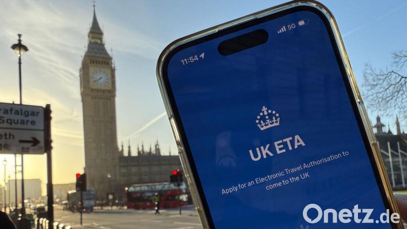Seit dem 2. April brauchen deutsche Reisende ohne Visum eine elektronische Einreisegenehmigung. (Symbolbild) Bild: Jan Mies/dpa