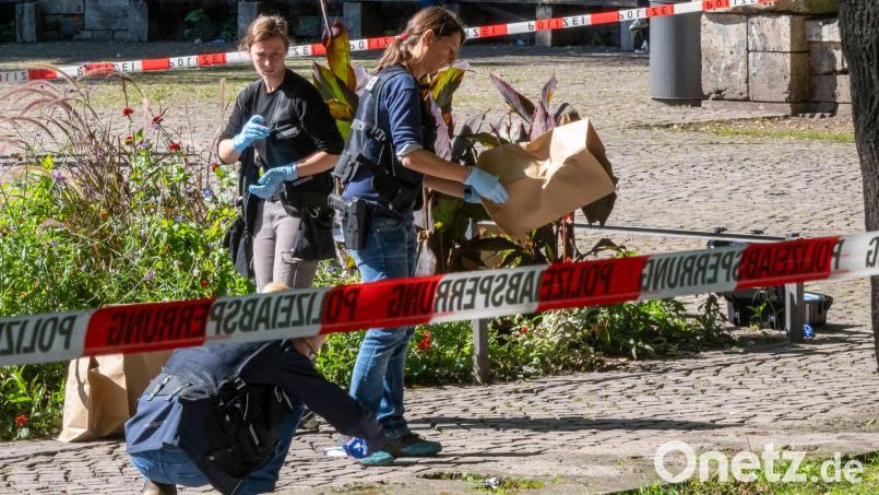 Spurensicherung am Tatort. (Archivbild) Bild: Peter Kneffel/dpa