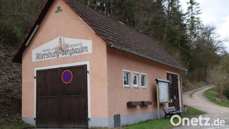 Das Feuerwehrgerätehaus in Allersburg ist in die Jahre gekommen und entspricht nicht mehr den gesetzlichen Sicherheitsvorschriften. Bild: bö