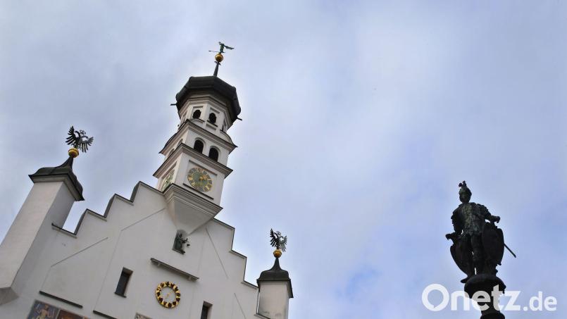 Der Mitarbeiter der Stadt Kempten sitzt inzwischen in Untersuchungshaft. (Symbolbild) Bild: Karl-Josef Hildenbrand/dpa