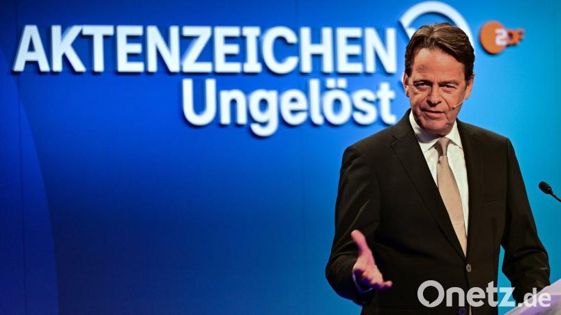 Die ZDF-Sendung „Aktenzeichen XY“ rekonstruiert einen bewaffneten Überfall in Altenstadt. Bild: Sebastian Christoph Gollnow/dpa