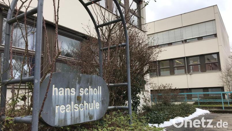 "Sehr bald" will Weidens Oberbürgermeister den Vertrag für den Neubau der Weidener Realschulen unterzeichnen. Lässt sich das mindestens 71 Millionen Euro teure Projekt aber finanzieren? Archivbild: Gabi Schönberger