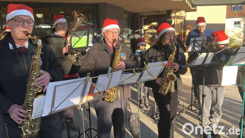 Der Musikverein Wiesau spielt zum Auftakt des Adventsmarkts in Wiesau am Samstag, 29. November. Archivbild: wro