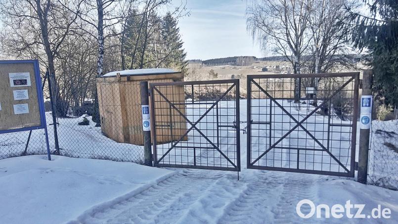 Diese Türe wird zu den festgelegten Zeiten nur für Grünabfälle geöffnet. Für Bauschutt gibt es hier weiterhin keine Zufahrt. Bild: ld