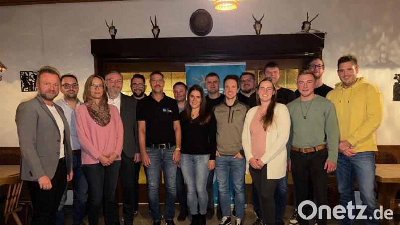 Die BDL/Freien Wähler Ensdorf haben ihre Kandidaten nominiert. Bild: Michael Rothut