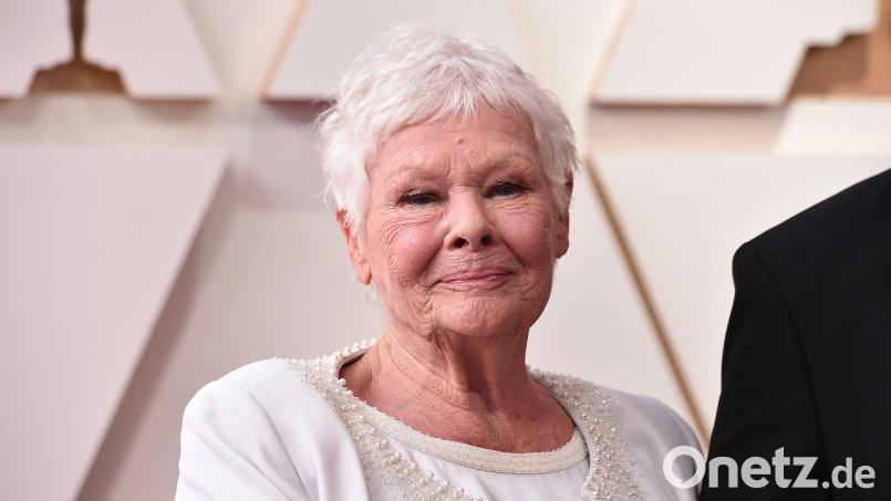 Judi Dench hatte schon früher über ihre schwindende Sehkraft aufgrund ihrer Netzhauterkrankung gesprochen. (Archivbild) Bild: Jordan Strauss/Invision/AP/dpa