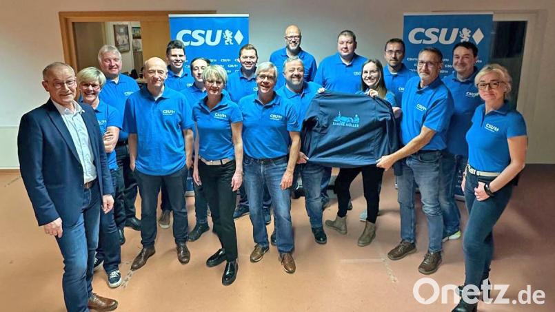 Das sind die CSU-Kandidatinnen und Kandidaten für die Kommunalwahl 2026. Bild: Nina Friedrich