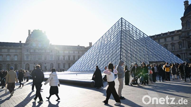 Mit den Mehreinnahmen sollen dringend benötigte Modernisierungen und Sicherheitsmaßnahmen finanziert werden. (Archivbild) Bild: Emma Da Silva/AP/dpa