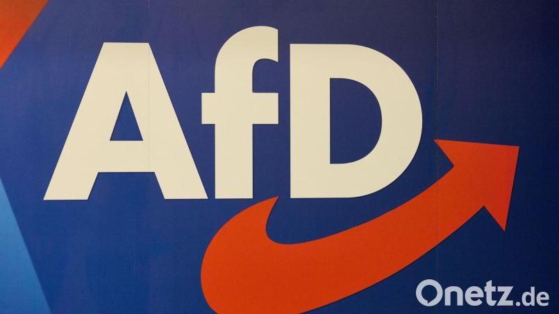 Sollten Unternehmerverbände sich Gesprächen mit der AfD öffnen? (Illustration) Bild: Georg Wendt/dpa