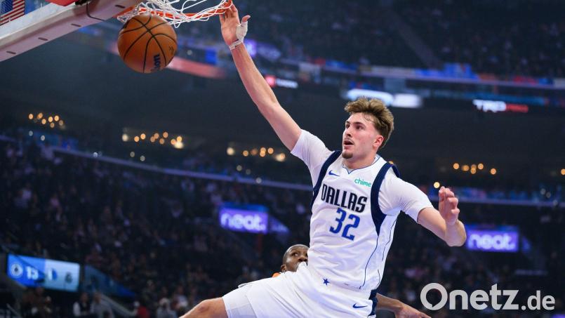 Cooper Flagg machte sein bislang bestes Spiel in der NBA. Bild: William Liang/AP/dpa