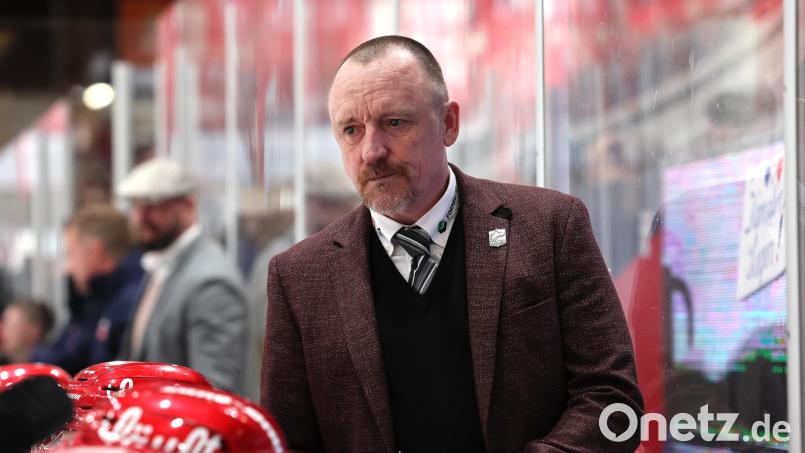 Craig Streu wird Co-Trainer bei den Dresdner Eislöwen. Archivbild: Mario Wiedel/exb
