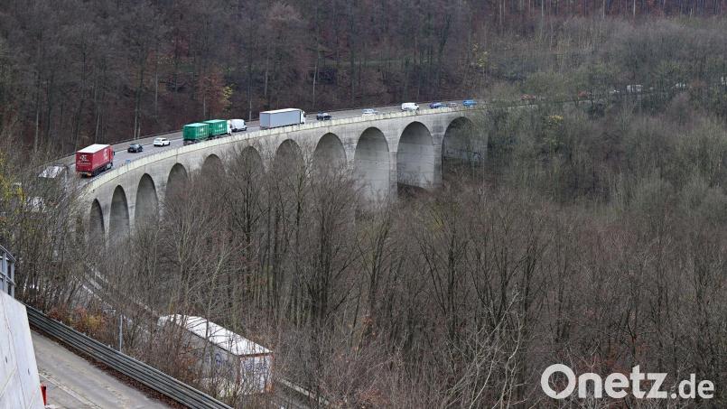 Das Nadelöhr der Autobahn 8 im Landkreis Göppingen sorgt seit vielen Jahren für Ärger. (Foto-Archiv) Bild: Bernd Weißbrod/dpa