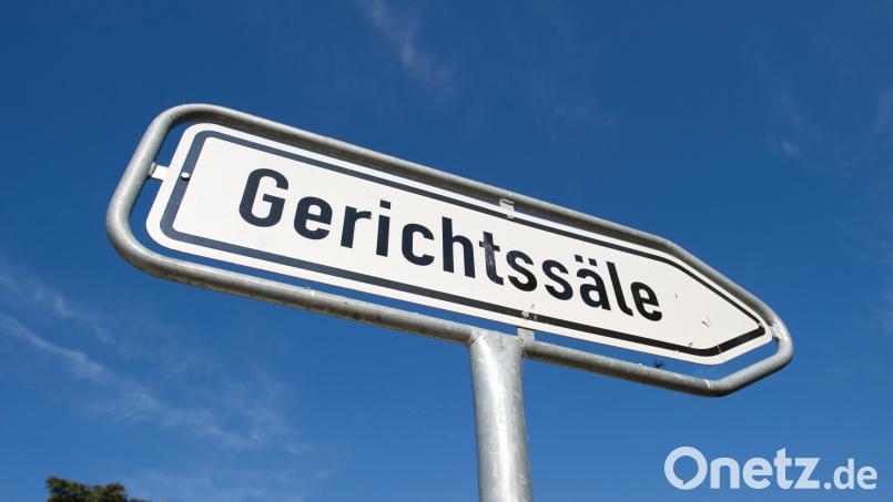 Wegen Beleidigung zweier Mädchen, begangen beim Amberger Bahnhof, musste sich ein 41-Jähriger vor Gericht einfinden. Symbolbild: Stefan Sauer