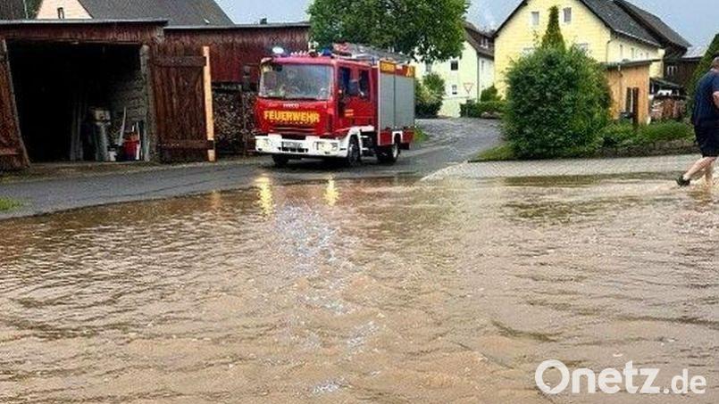 Im Frühjahr stand der Gregnitzweg in Fuhrmannsreuth bei Brand unter Wasser. Das soll künftig nicht mehr passieren. Archivbild: Albert Hofmann/VG Neusorg