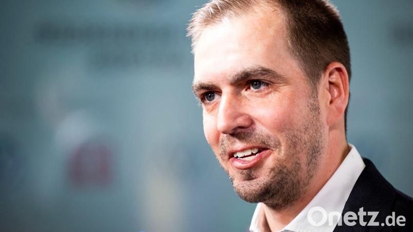 Philipp Lahm fordert von Bundestrainer Julian Nagelsmann vor der WM mehr Kontinuität und klare Strukturen in der Mannschaft. (Archivbild) Bild: Michael Matthey/dpa